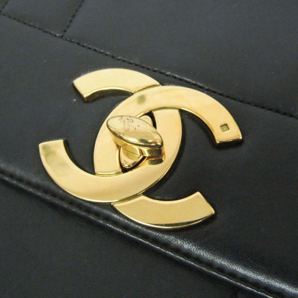 CHANEL Black Leather Shoulder Bag - Picture 8 of 16